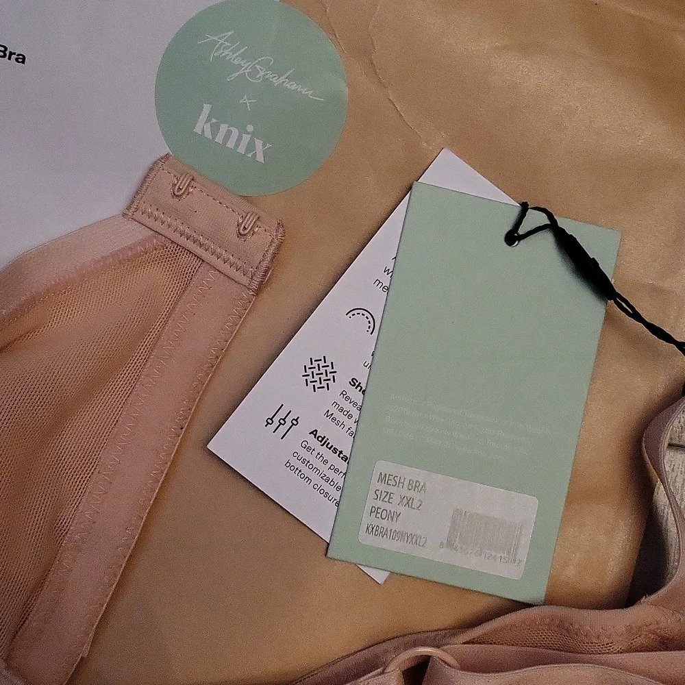 Knix mesh deep v bra nwt xxl++ - Picture 3 of 3